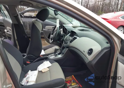 2014 Chevrolet Cruze Ls Auto z USA, uszkodzony, nr VIN 1G1PA5SH9E7486570